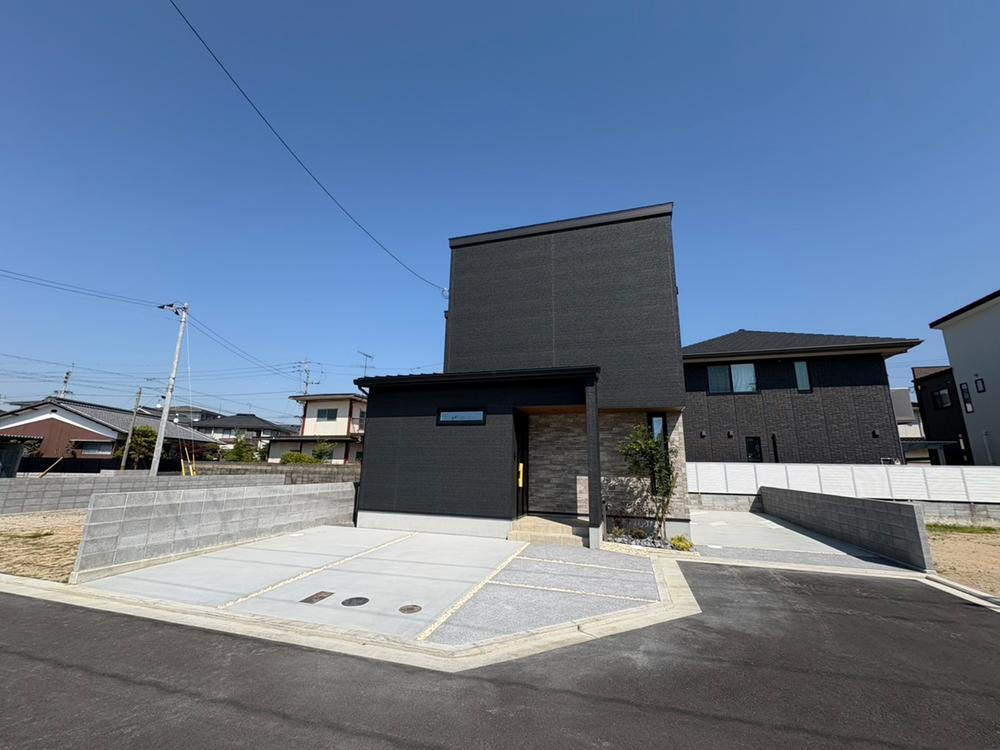 愛媛県伊予郡松前町大字筒井 3680万円 3LDK
