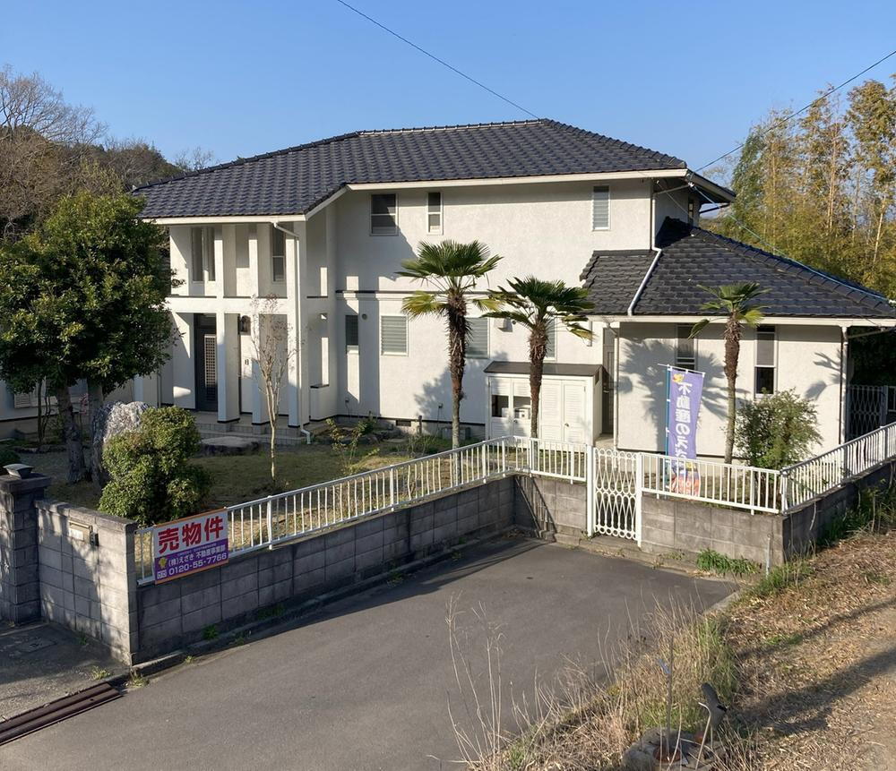 愛媛県伊予郡砥部町川井 2480万円