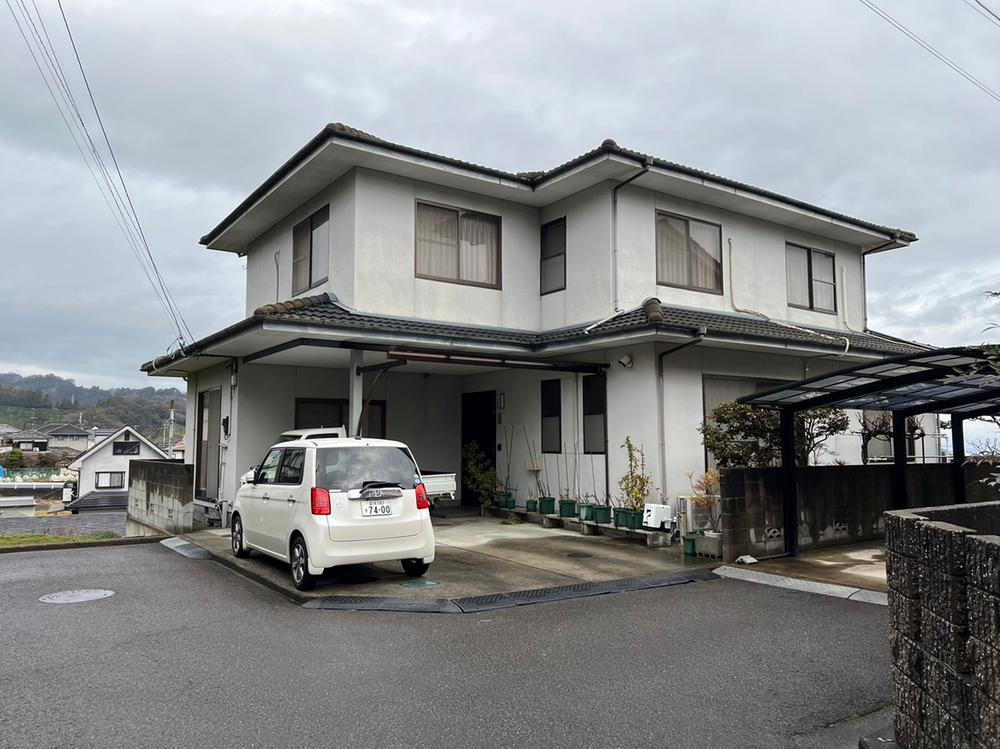 愛媛県伊予郡砥部町大南 1490万円
