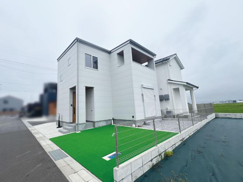 高知県南国市大そね甲 3250万円