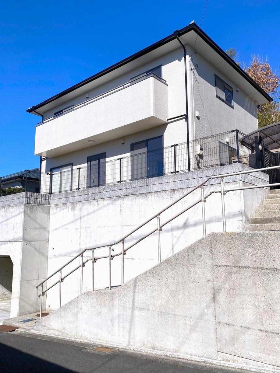 愛媛県松山市山西町 2380万円