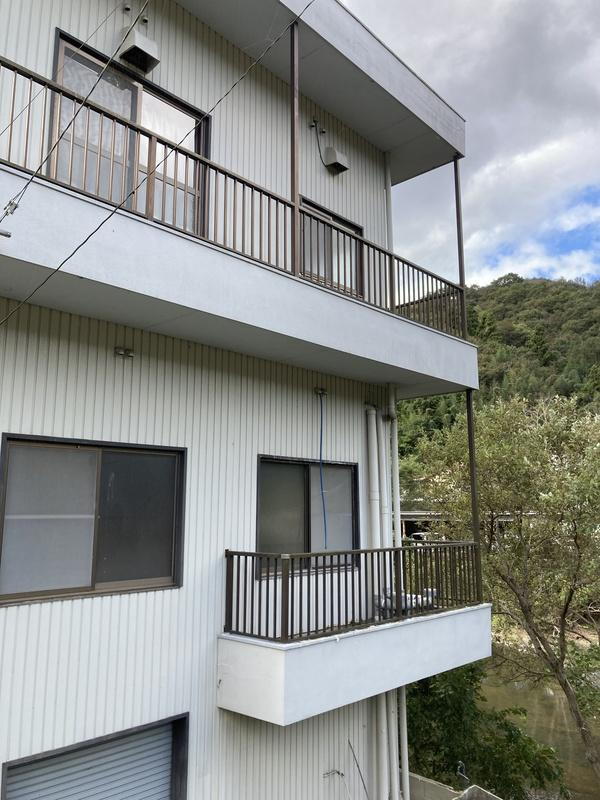 香川県高松市塩江町安原上東 400万円