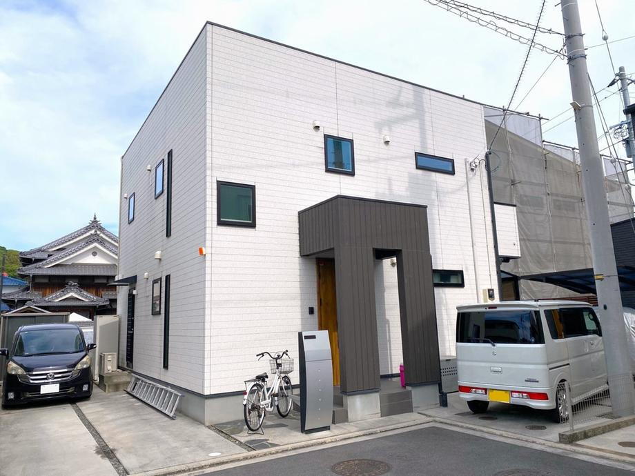 愛媛県松山市北斎院町 2800万円