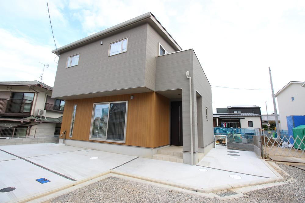 愛媛県松山市東野２ 3600万円 3LDK