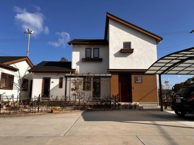 愛媛県松山市大可賀１ 5480万円