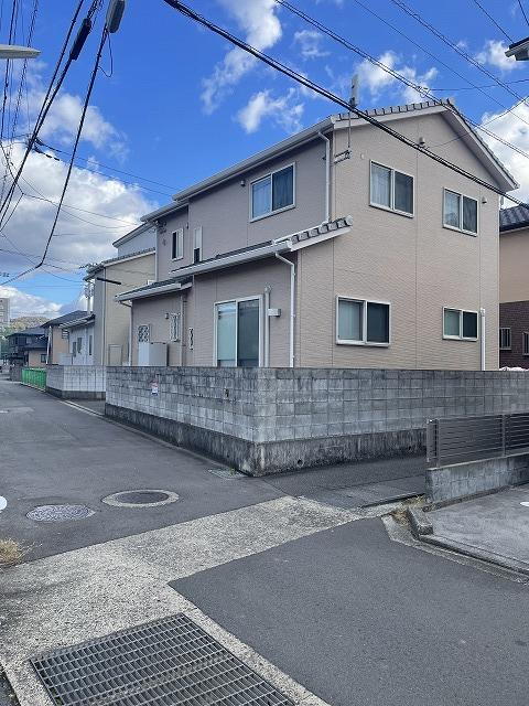 愛媛県松山市中村１ 2850万円