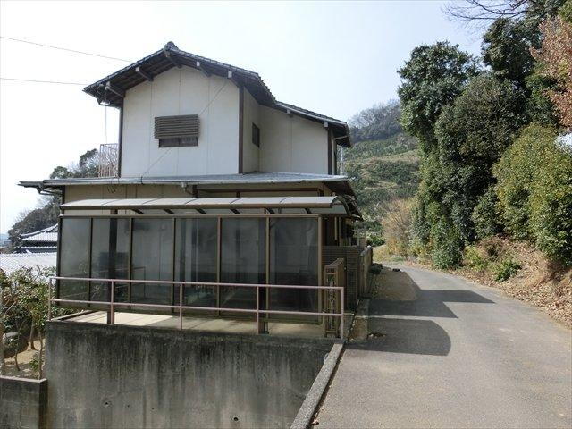 愛媛県松山市吉藤５ 880万円