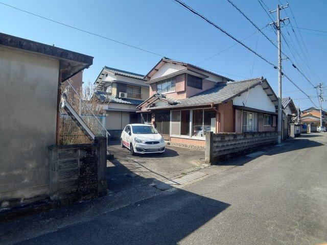 徳島県阿波市吉野町西条字庄境 中古住宅