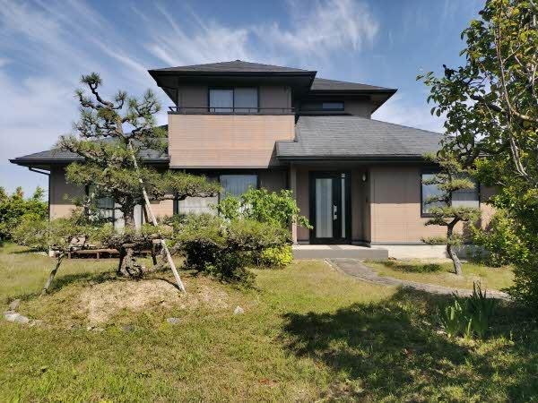 愛媛県松山市平井町 4380万円