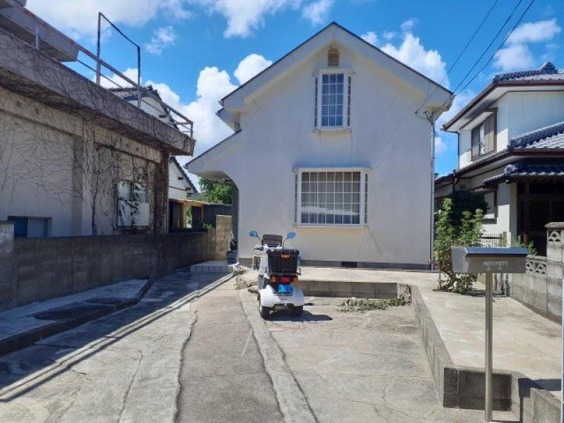 徳島県鳴門市鳴門町高島字北 800万円