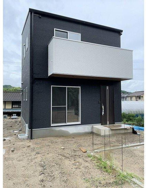 愛媛県伊予郡砥部町岩谷口 2020万円