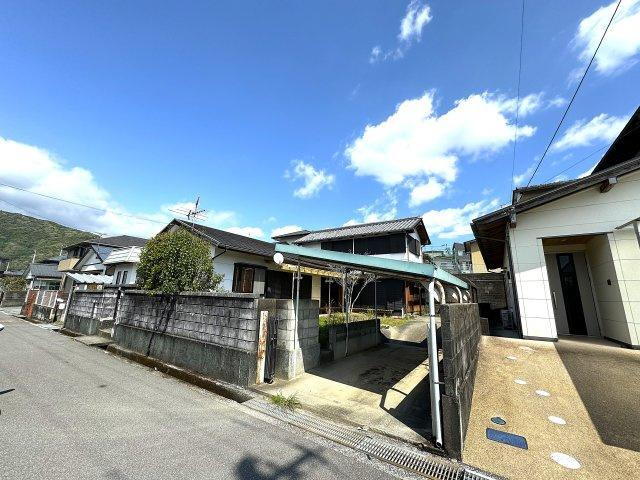 高知県高知市一宮東町２ 1800万円