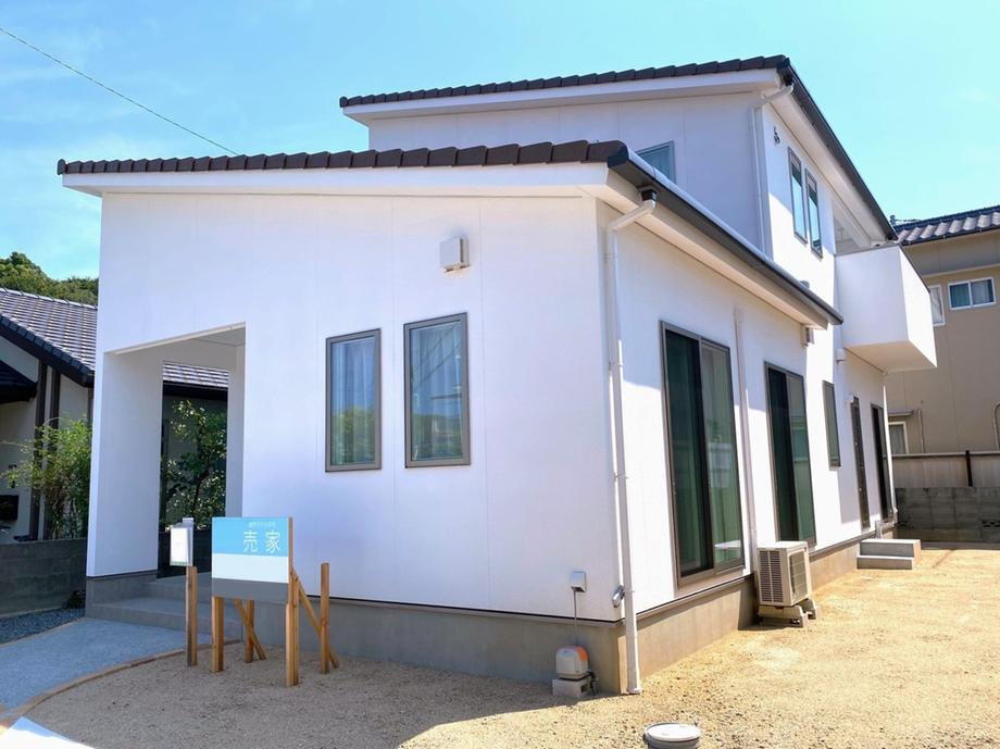 愛媛県松山市春美町 3398万円