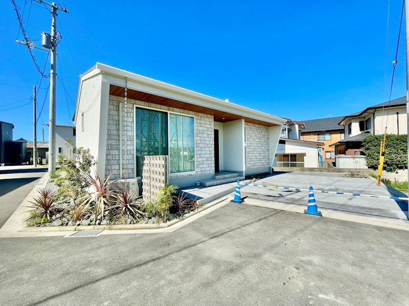 愛媛県今治市郷本町３ 2880万円 2LDK