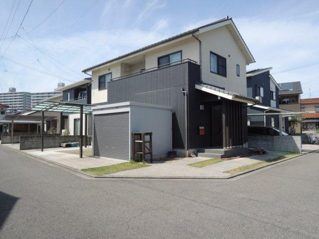 愛媛県松山市中須賀２ 2650万円 4LDK