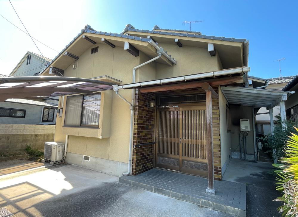 愛媛県松山市桑原２ 中古住宅