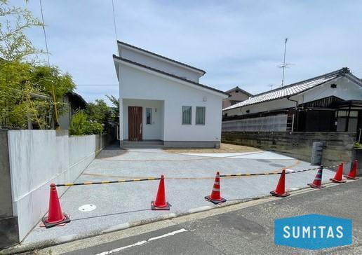愛媛県松山市春美町 3398万円