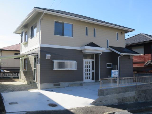 山口県光市千坊台２ 1530万円