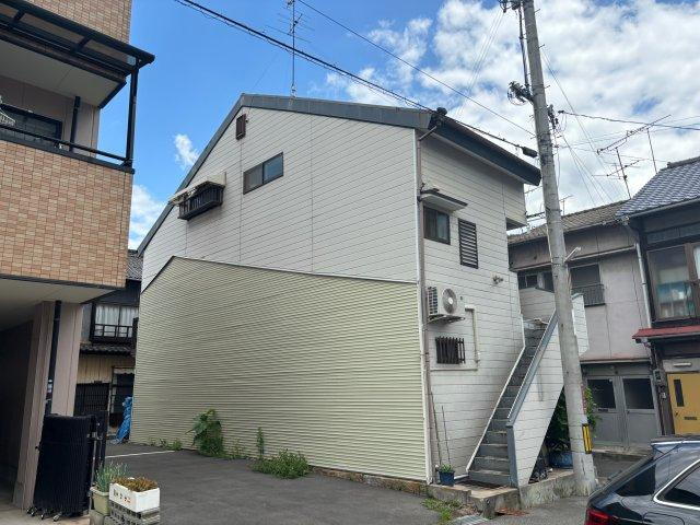 広島県尾道市久保３ 385万円