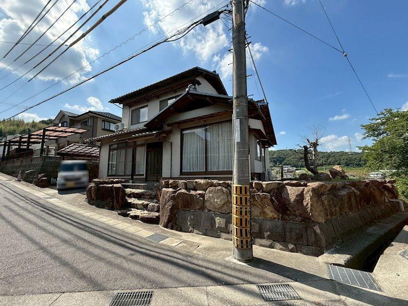岡山県倉敷市山地 中古住宅