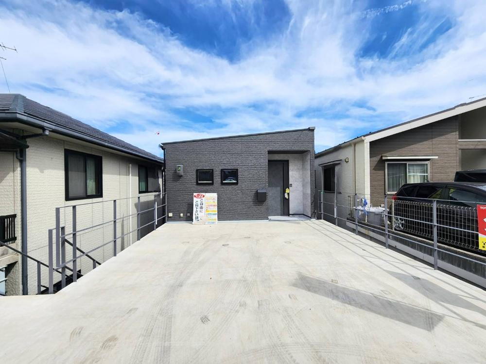 広島県広島市東区中山新町１ 中古住宅