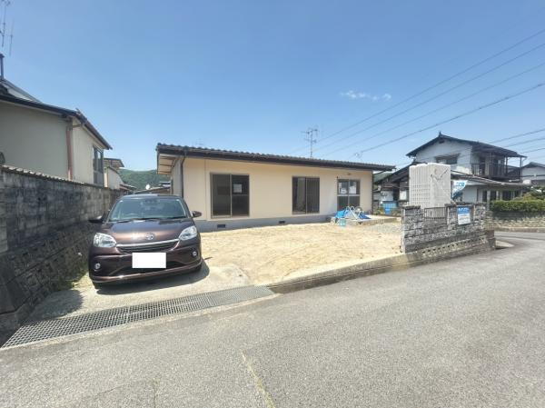 広島県三次市南畑敷町 中古住宅