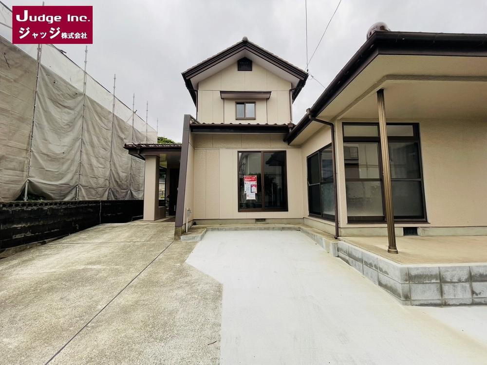 山口県下関市長府松小田本町 2098万円