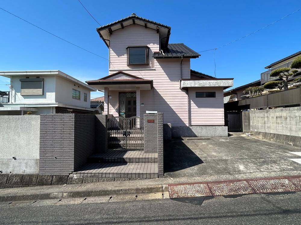 山口県宇部市南小羽山町１ 880万円