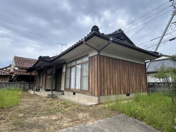 島根県江津市波子町 中古住宅