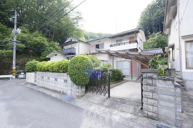 広島県広島市東区上温品２ 中古住宅