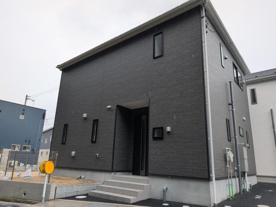 広島県福山市新涯町４ 2880万円 4LDK