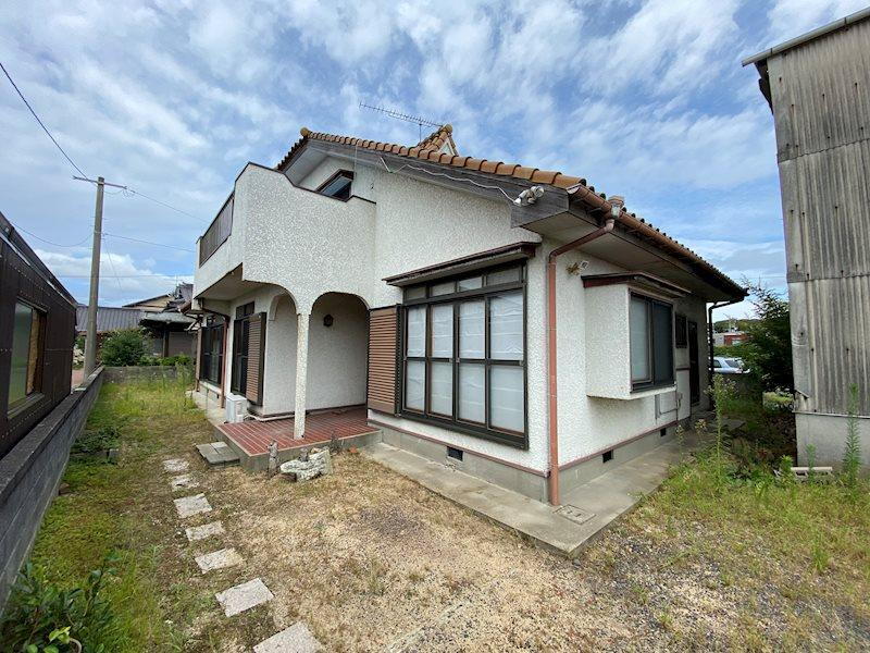 山口県下関市小月茶屋２ 中古住宅