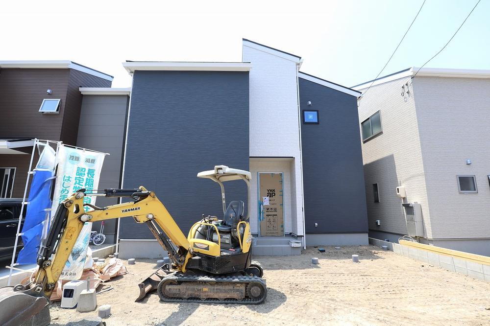 広島県呉市警固屋７ 2280万円 4LDK