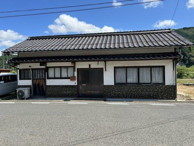 鳥取県八頭郡智頭町大字三吉 190万円