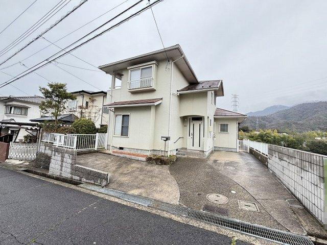 広島県広島市佐伯区藤の木２ 1470万円
