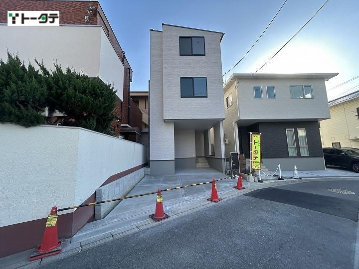 広島県安芸郡坂町平成ヶ浜１ 3680万円 2SLDK