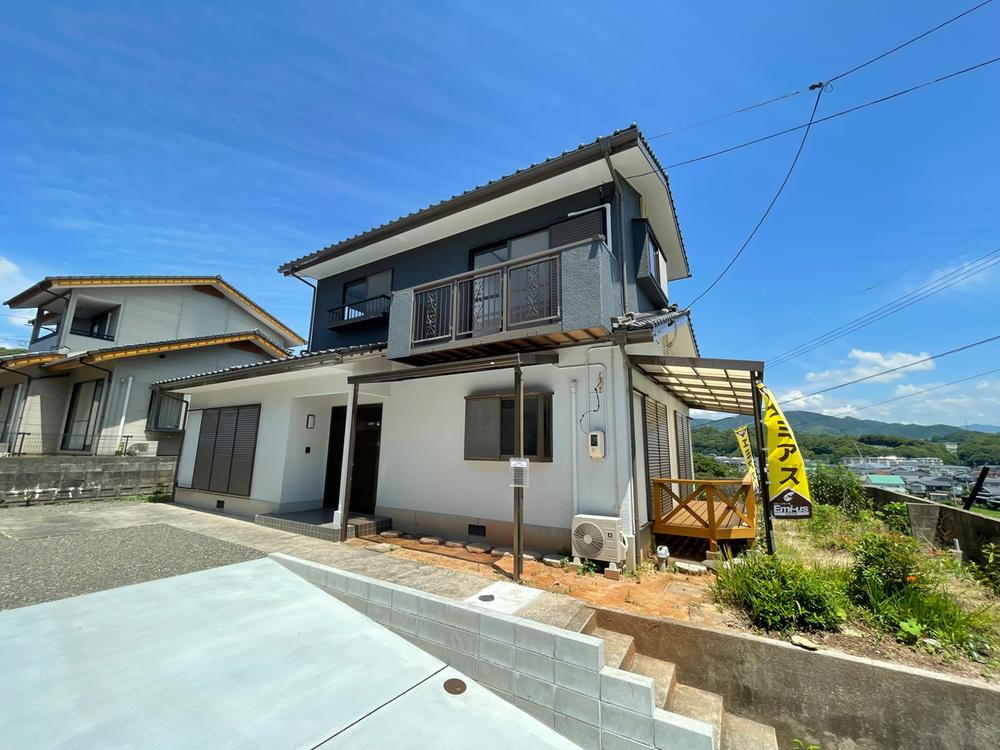 山口県山口市小郡尾崎町 1800万円 4LDK