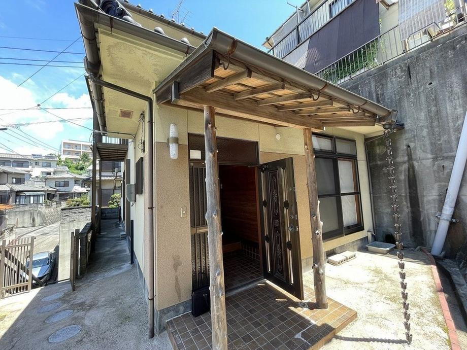 広島県尾道市栗原町 600万円