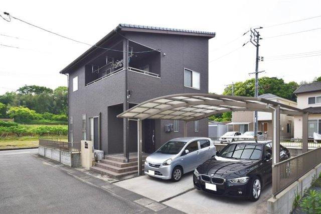 岡山県浅口郡里庄町大字里見 2390万円 4LDK