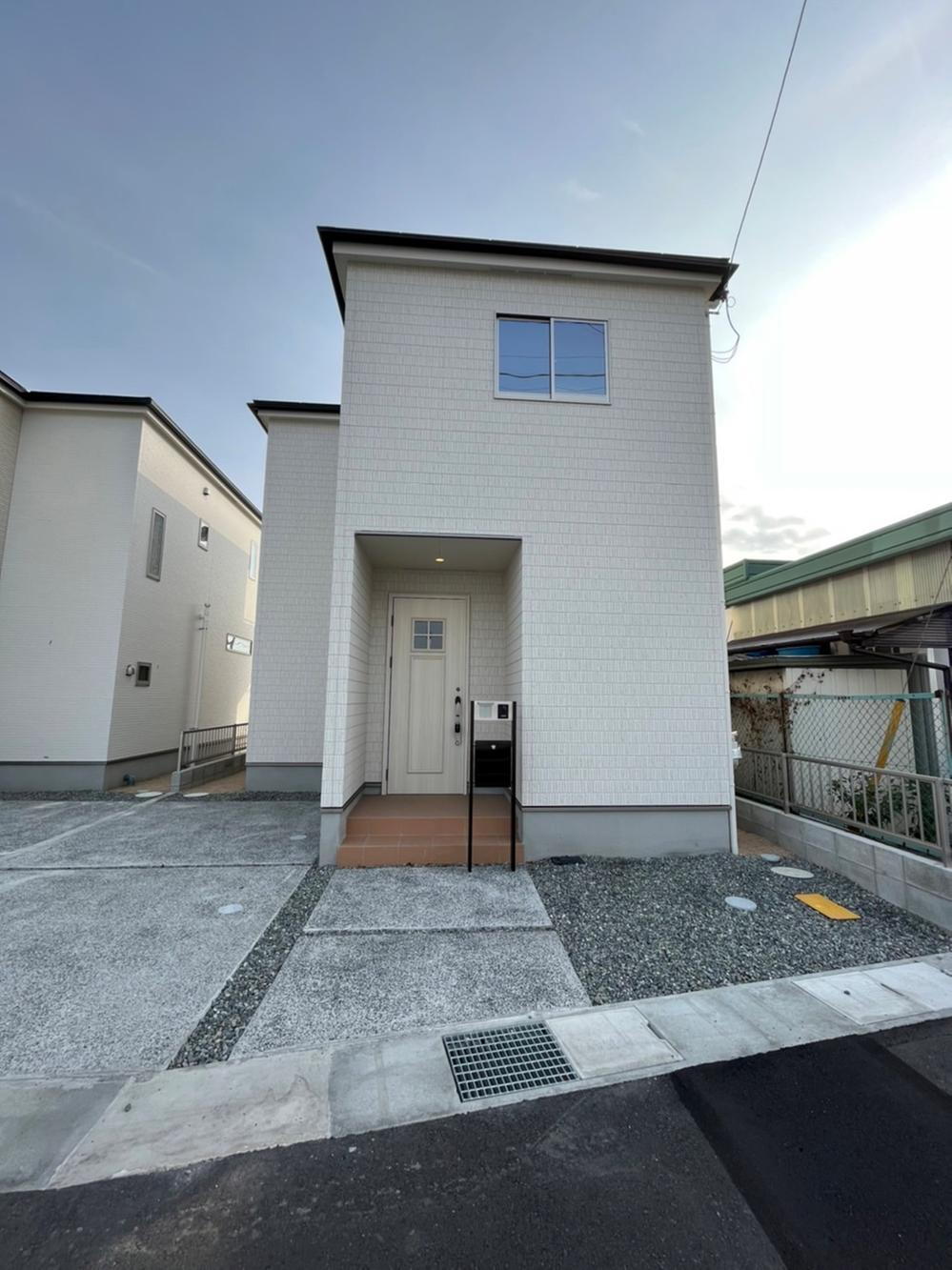 岡山県岡山市南区南輝３ 2380万円 4LDK