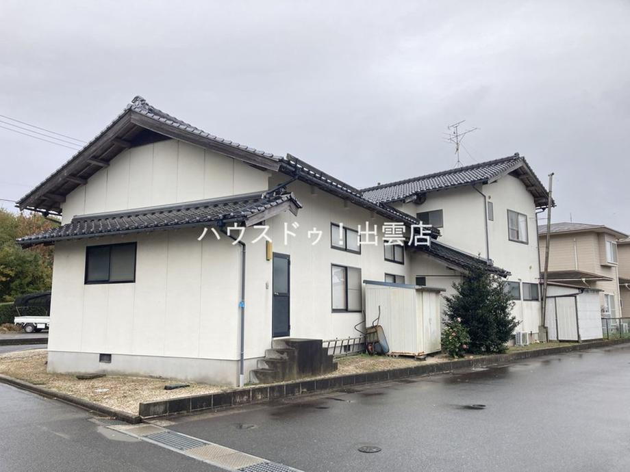 島根県出雲市上塩冶町 1200万円