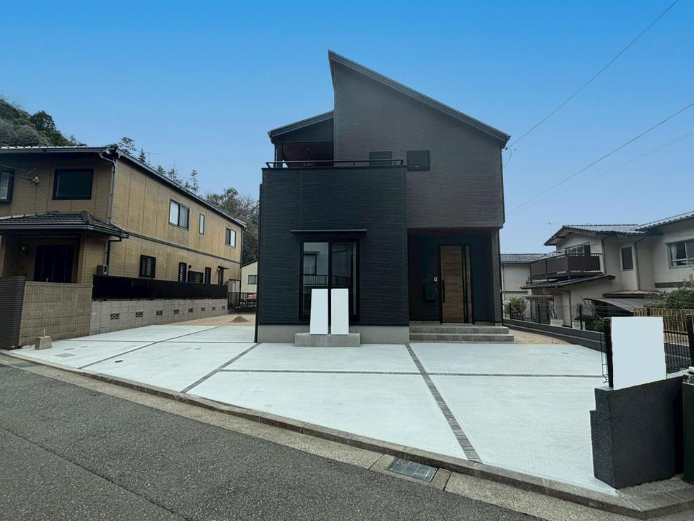 広島県広島市西区己斐大迫１ 3730万円 4LDK