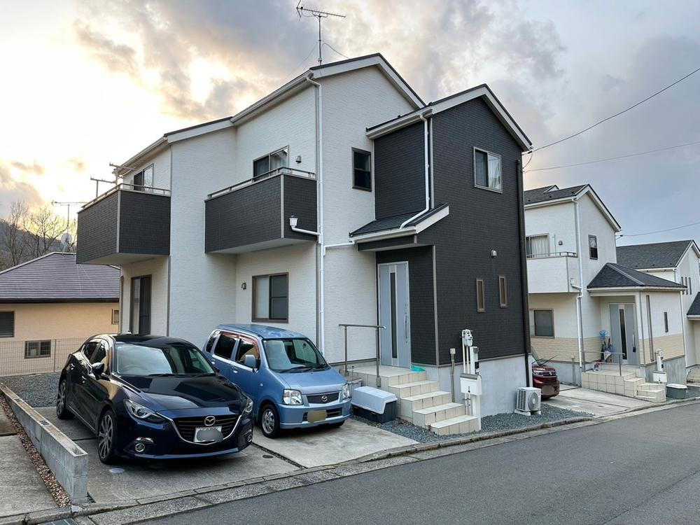広島県広島市東区戸坂新町２ 中古住宅