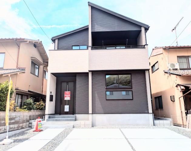 岡山県岡山市北区津高 3198万円 4LDK