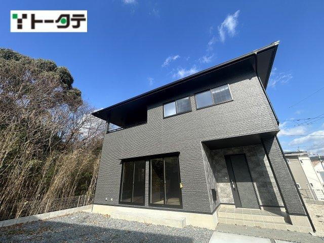 広島県呉市焼山中央４ 2990万円 4LDK