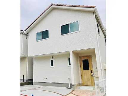 広島県呉市東片山町 中古住宅