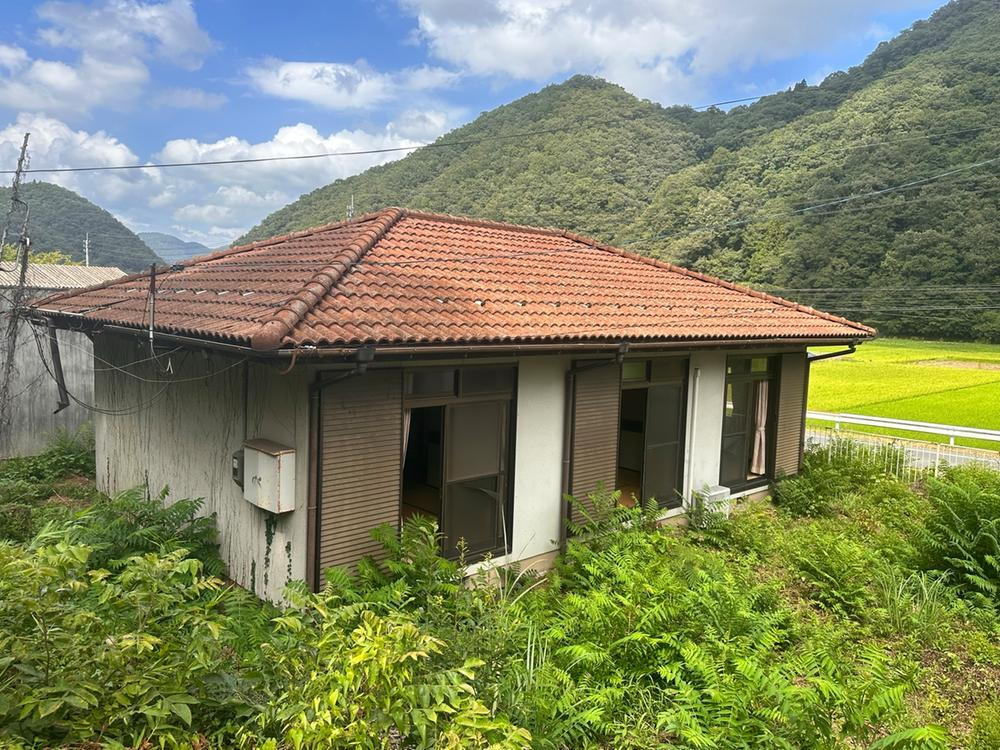 岡山県高梁市川上町領家 150万円