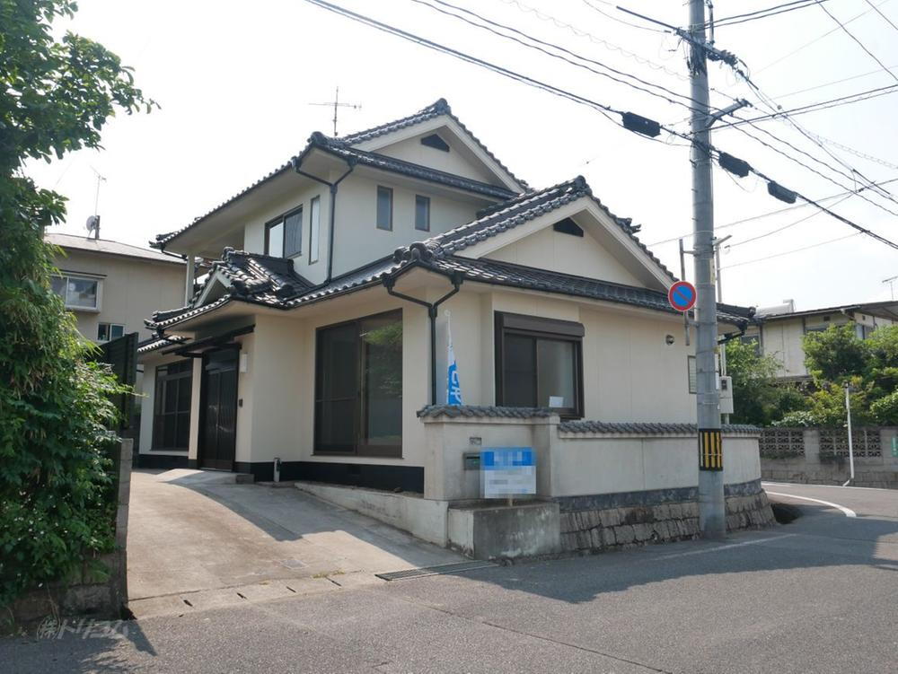 広島県福山市伊勢丘７ 1999万円