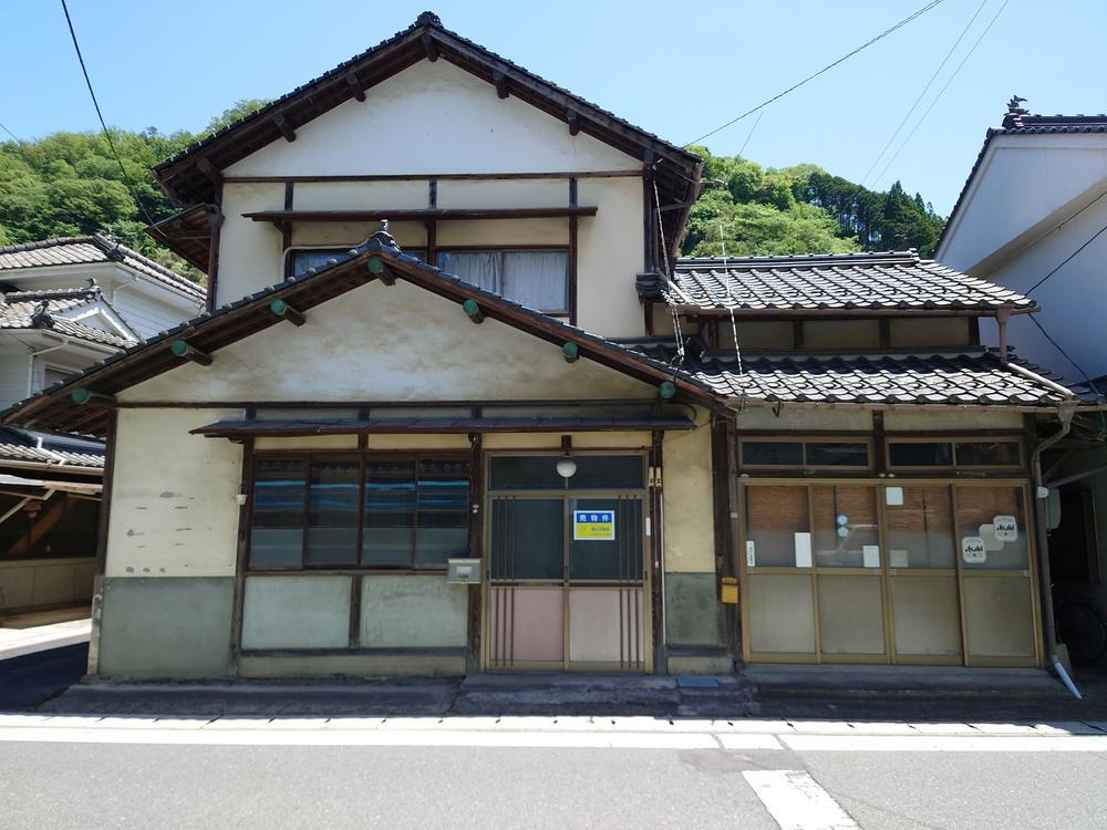 岡山県久米郡美咲町西川 480万円