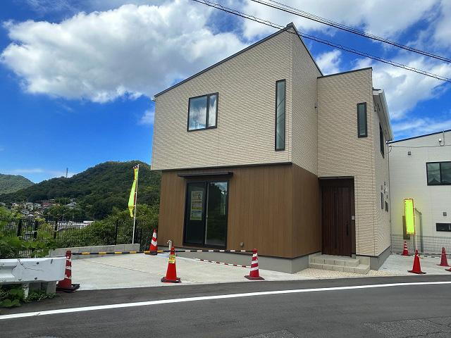 広島県呉市焼山中央１ 2830万円